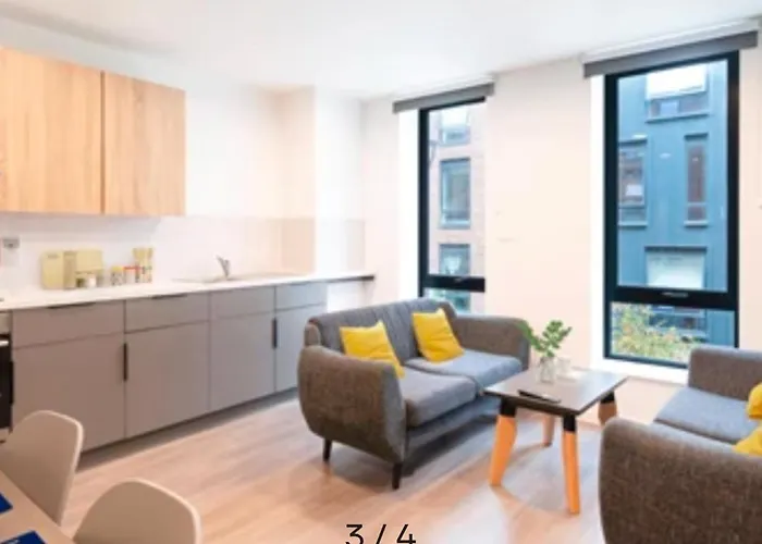 Hostel Canvas The Malthouse Bristol